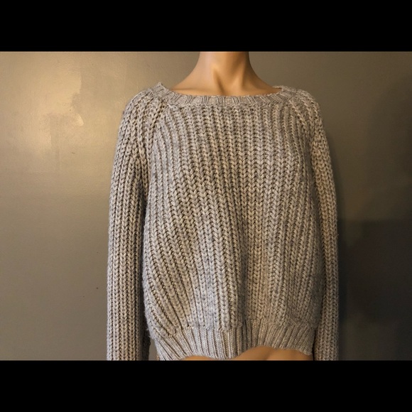 H&M Tops - H&M Cozy Knitted Sweater